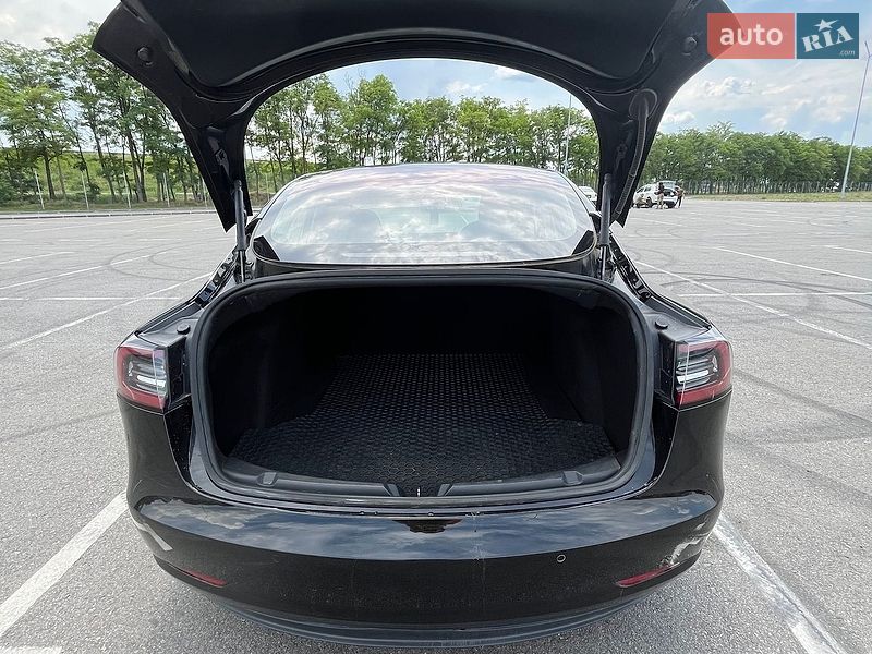 Седан Tesla Model 3 2018 в Подгородном фото 10 Седан Tesla Model 3 2018 в Подгородном
