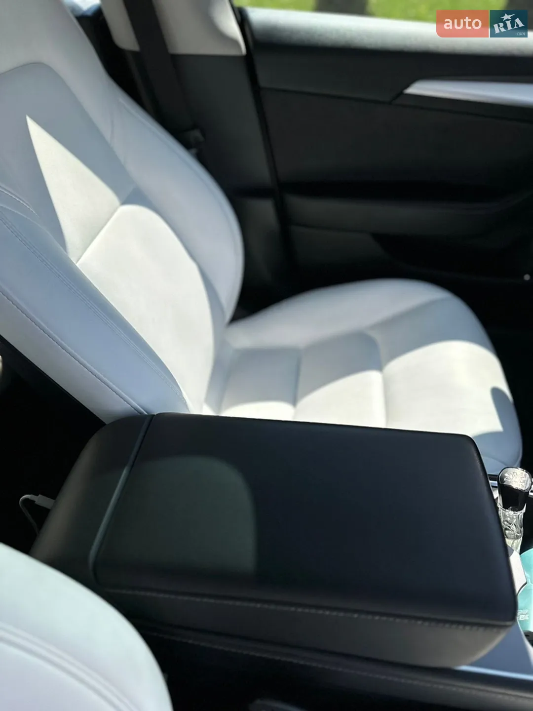 2022 Tesla Model 3 - мініатюра 19