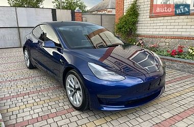 Седан Tesla Model 3 2022 в Харькове
