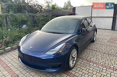 Седан Tesla Model 3 2022 в Харькове