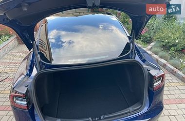 Седан Tesla Model 3 2022 в Харькове