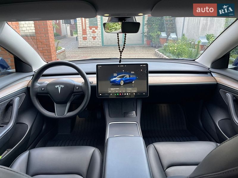 Седан Tesla Model 3 2022 в Харькове