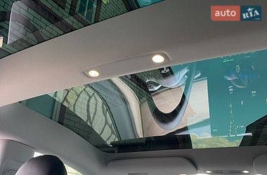 Седан Tesla Model 3 2022 в Харькове