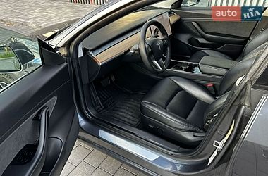 Седан Tesla Model 3 2019 в Киеве фото 17 Седан Tesla Model 3 2019 в Киеве