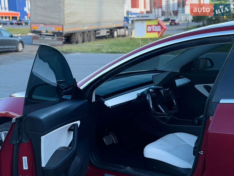 Седан Tesla Model 3 2018 в Луцке фото 23 Седан Tesla Model 3 2018 в Луцке