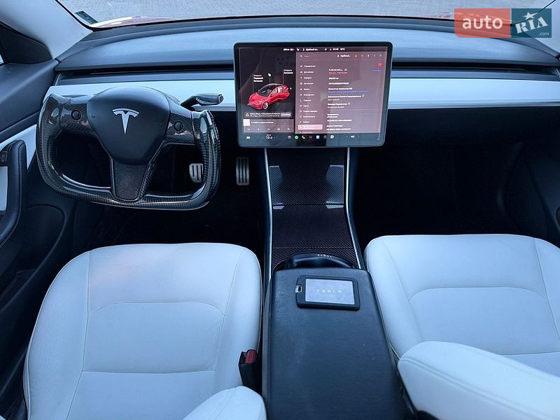 Седан Tesla Model 3 2018 в Луцке фото 32 Седан Tesla Model 3 2018 в Луцке