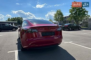 Седан Tesla Model 3 2019 в Киеве