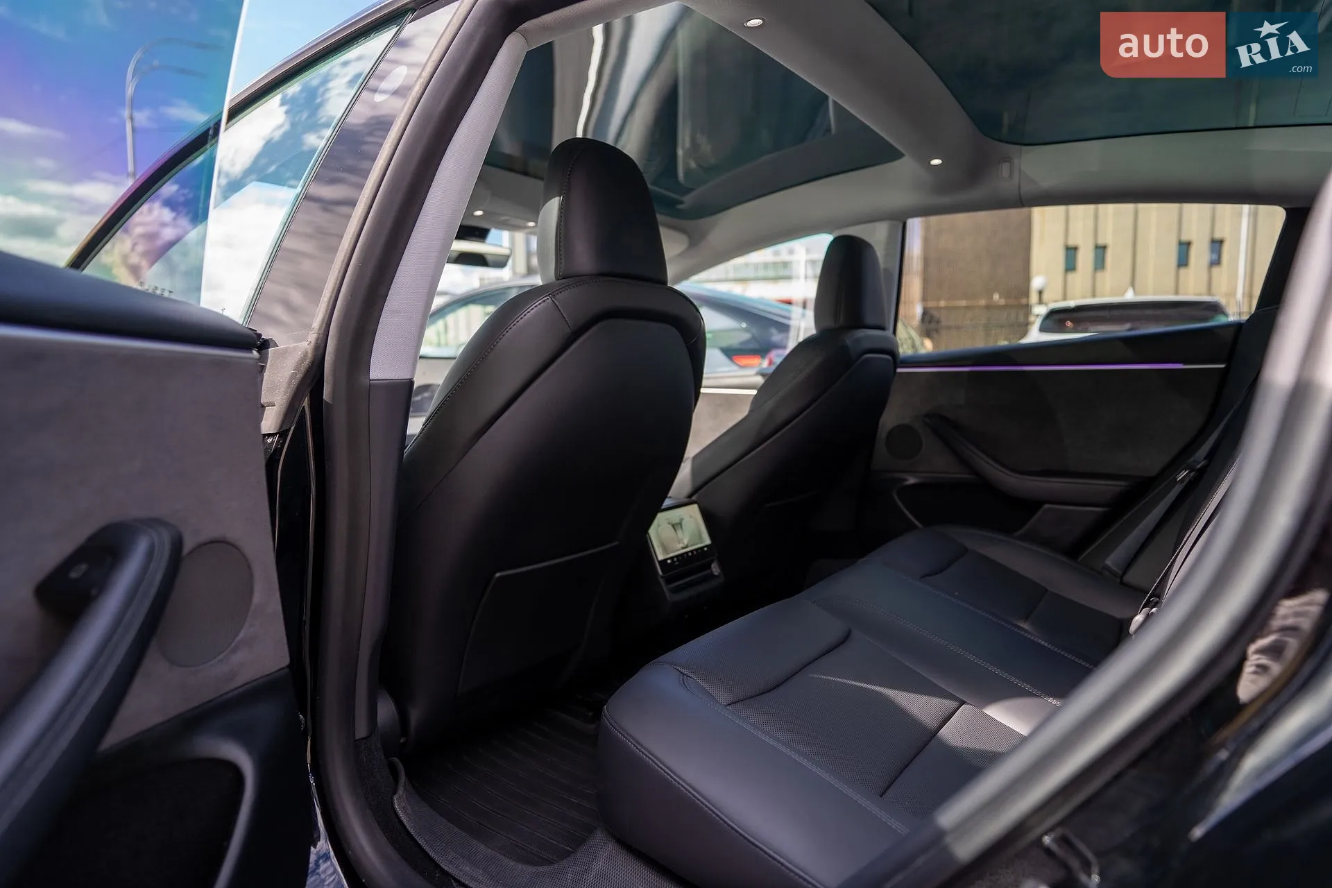 2024 Tesla Model 3 - мініатюра 15