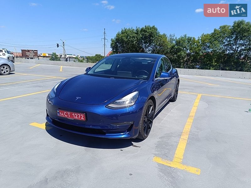 2020 Tesla Model 3 AW, VIN 5YJ3E1EB1LF620571:plate — фото 1 (autoria)