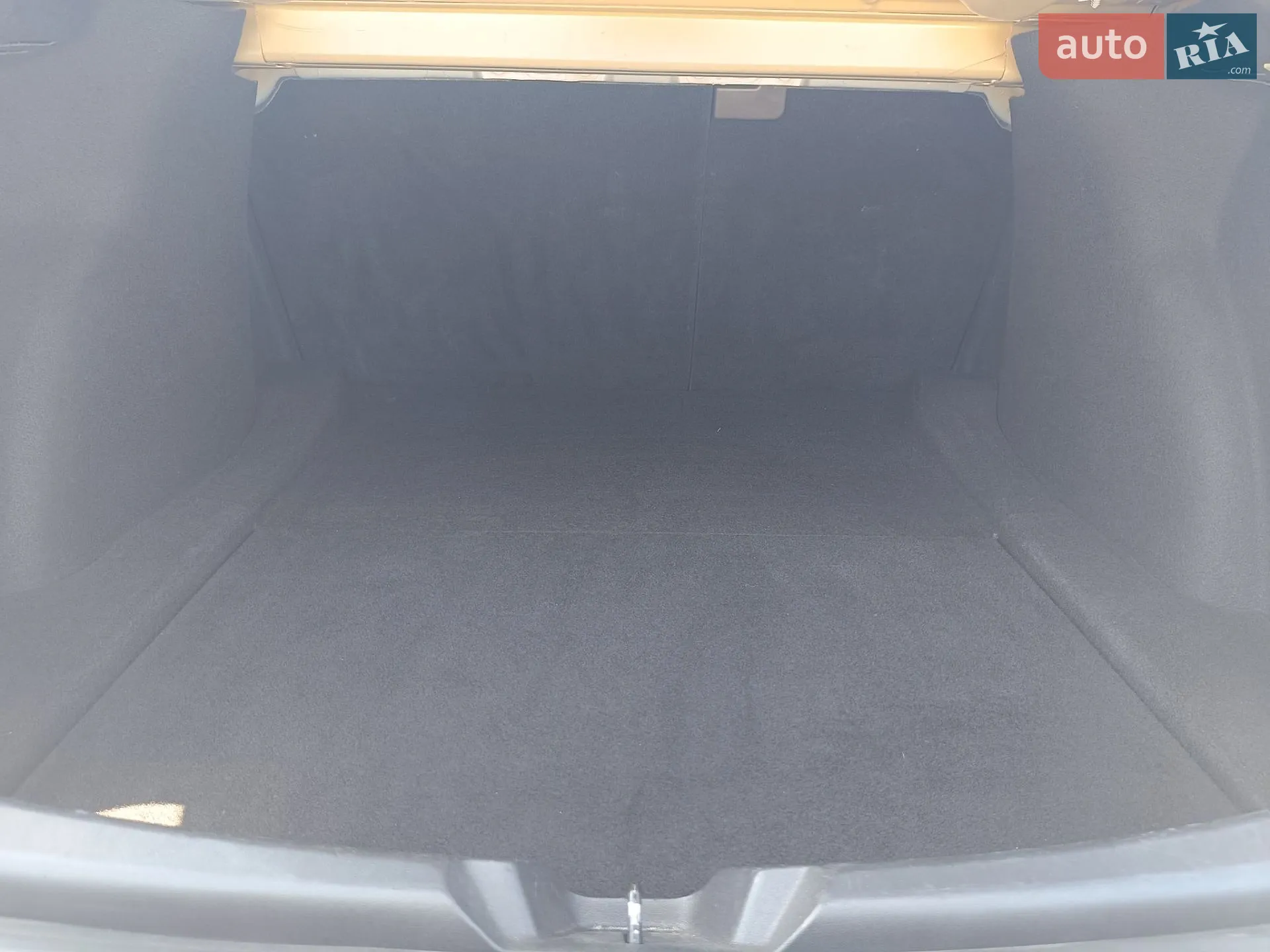 2019 Tesla Model 3 - мініатюра 19