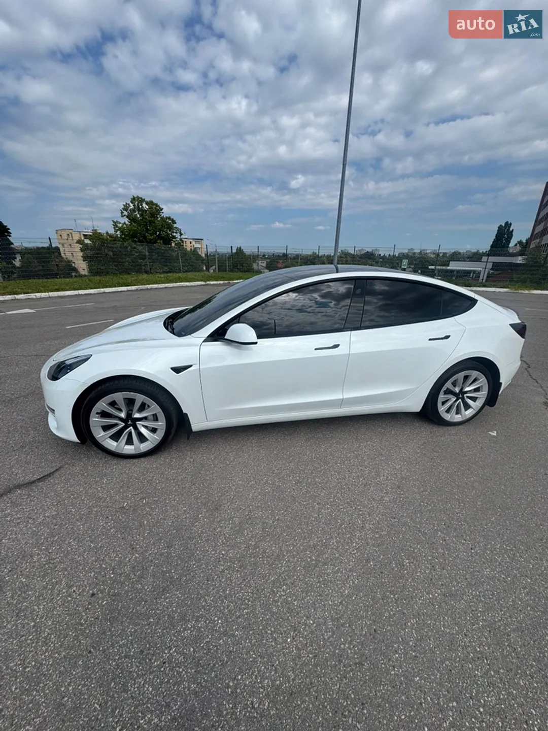 2022 Tesla Model 3 - мініатюра 2