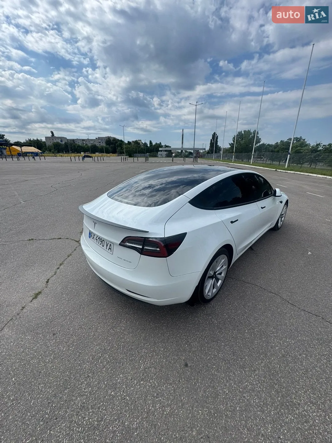 2022 Tesla Model 3 - мініатюра 3
