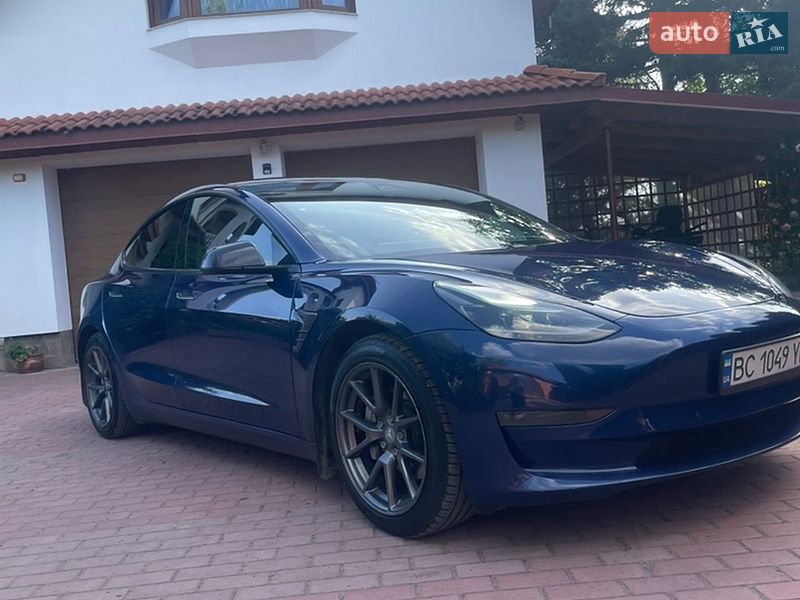 Седан Tesla Model 3 2021 в Дрогобичі фото 4 Седан Tesla Model 3 2021 в Дрогобичі