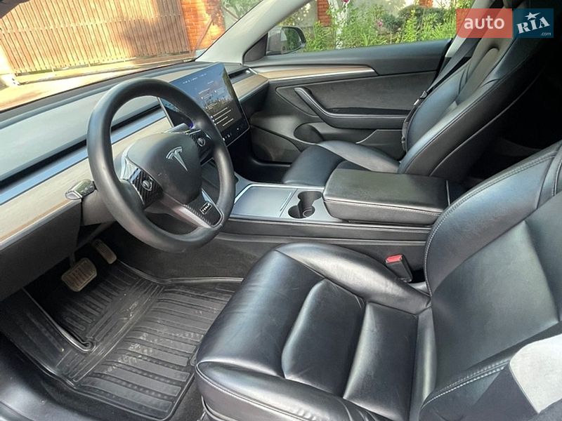 Седан Tesla Model 3 2021 в Дрогобичі фото 16 Седан Tesla Model 3 2021 в Дрогобичі