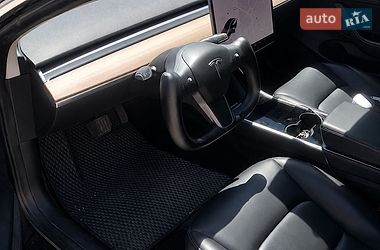 Седан Tesla Model 3 2020 в Тернополі фото 5 Седан Tesla Model 3 2020 в Тернополі
