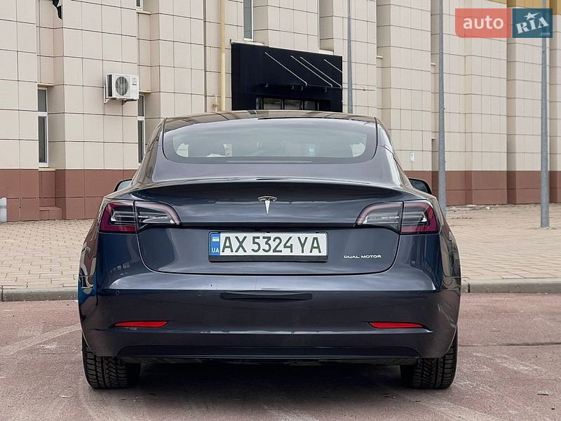 Седан Tesla Model 3 2022 в Харькове