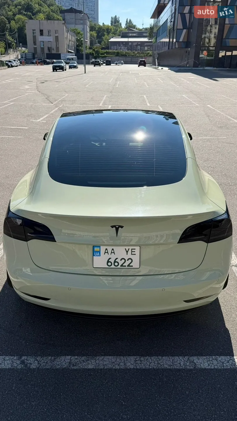 2022 Tesla Model 3 - мініатюра 18