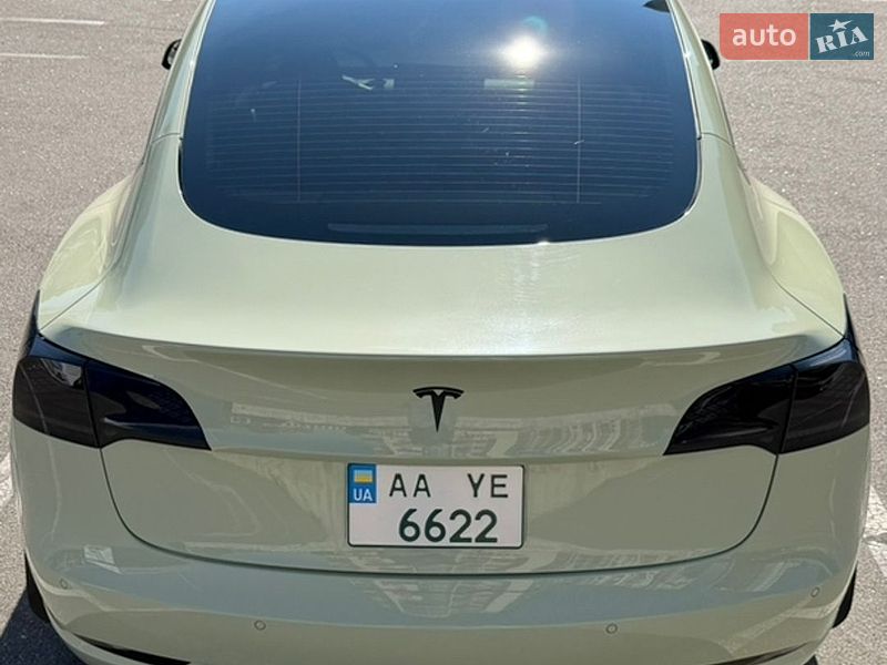 Седан Tesla Model 3 2022 в Киеве фото 18 Седан Tesla Model 3 2022 в Киеве