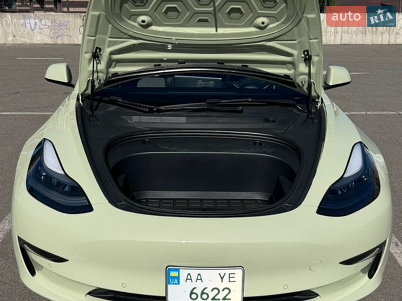 Седан Tesla Model 3 2022 в Киеве фото 38 Седан Tesla Model 3 2022 в Киеве