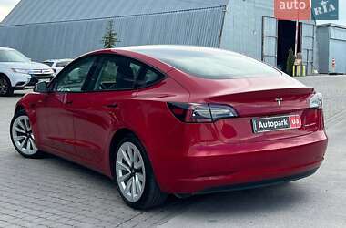 Седан Tesla Model 3 2021 в Львові