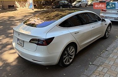 Седан Tesla Model 3 2018 в Одесі