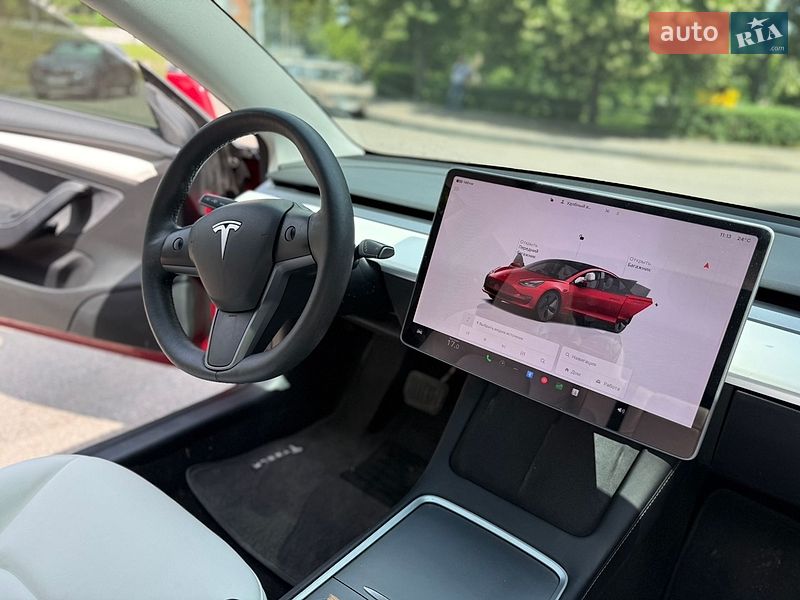 Седан Tesla Model 3 2022 в Білій Церкві
