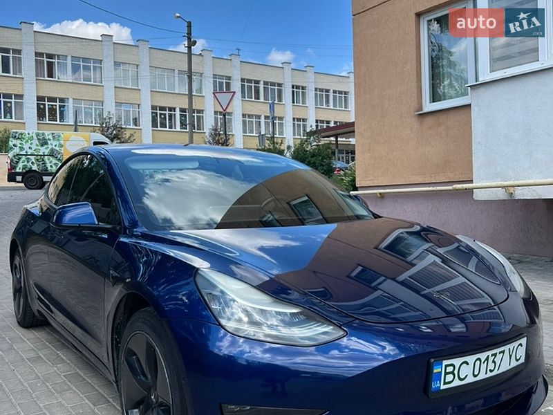 Tesla Model 3 2019 Tesla Model 3 2019