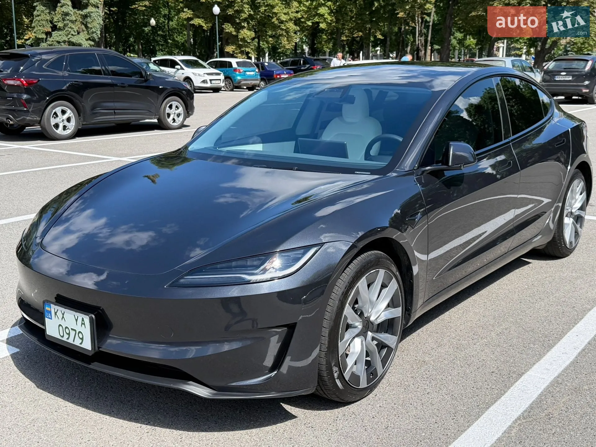 2025 Tesla Model 3 - мініатюра 2