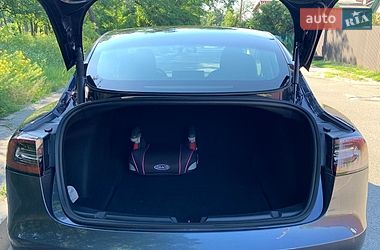 Седан Tesla Model 3 2021 в Києві фото 10 Седан Tesla Model 3 2021 в Києві