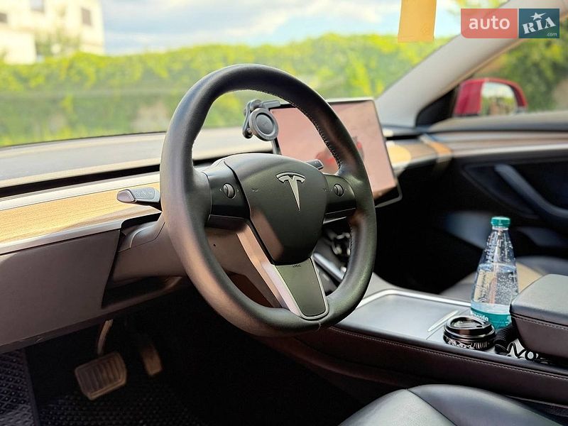 Седан Tesla Model 3 2022 в Києві фото 22 Седан Tesla Model 3 2022 в Києві