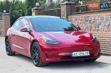Седан Tesla Model 3 2022 в Києві фото 2 Седан Tesla Model 3 2022 в Києві