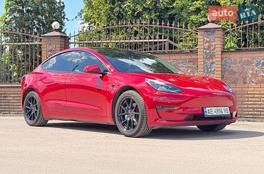 Седан Tesla Model 3 2022 в Києві фото 11 Седан Tesla Model 3 2022 в Києві