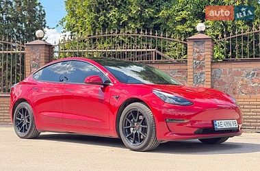 Седан Tesla Model 3 2022 в Києві фото 12 Седан Tesla Model 3 2022 в Києві