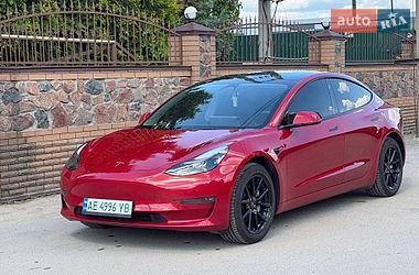 Седан Tesla Model 3 2022 в Києві фото 10 Седан Tesla Model 3 2022 в Києві