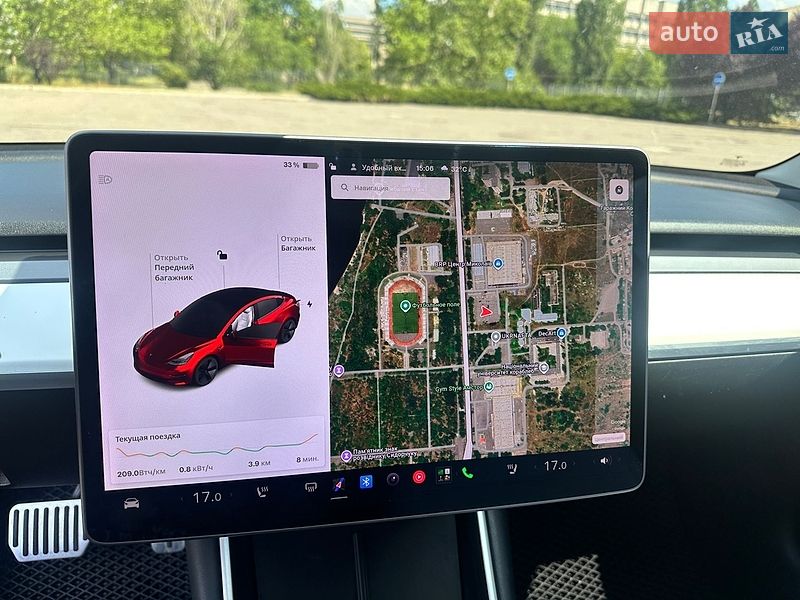Седан Tesla Model 3 2018 в Николаеве