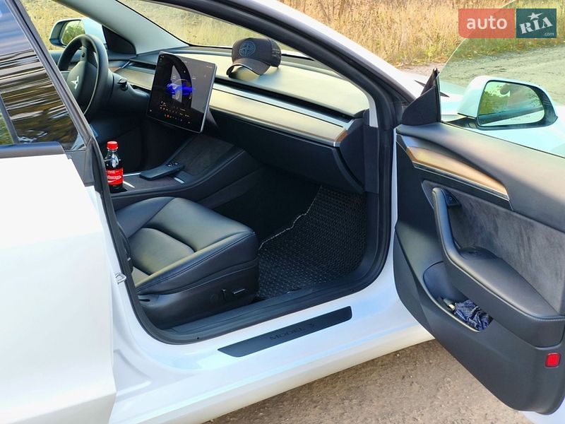 Седан Tesla Model 3 2022 в Житомире фото 7 Седан Tesla Model 3 2022 в Житомире