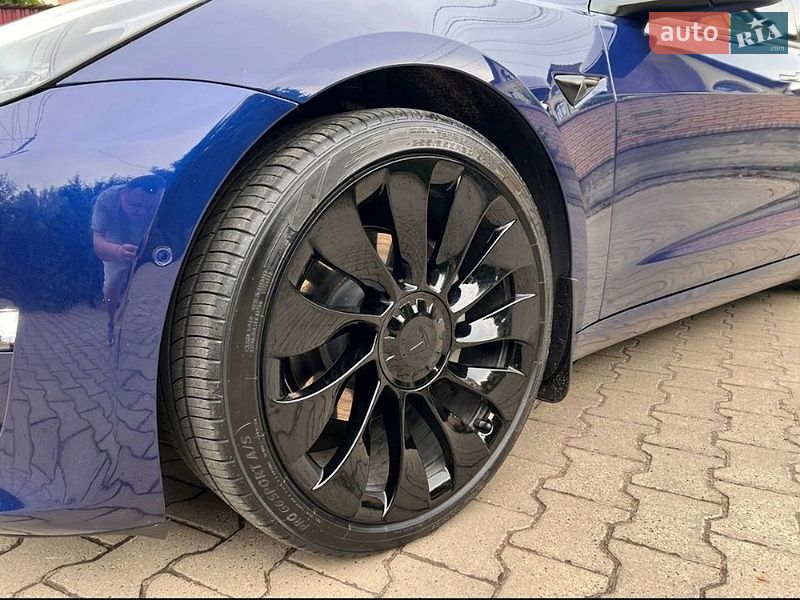 Седан Tesla Model 3 2022 в Черновцах фото 13 Седан Tesla Model 3 2022 в Черновцах