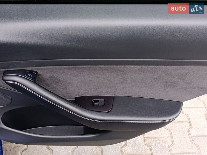 Седан Tesla Model 3 2022 в Черновцах фото 33 Седан Tesla Model 3 2022 в Черновцах