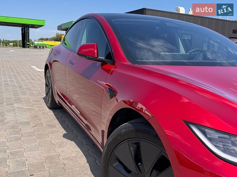 Седан Tesla Model 3 2024 в Гайсине Седан Tesla Model 3 2024 в Гайсине