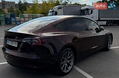 Седан Tesla Model 3 2022 в Днепре