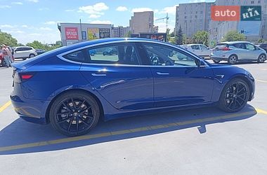Седан Tesla Model 3 2019 в Тернополі