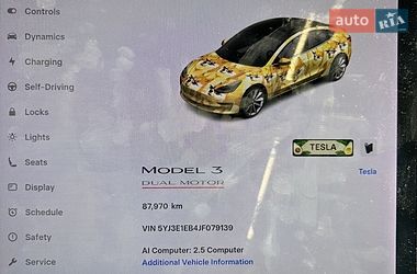 Седан Tesla Model 3 2018 в Львове