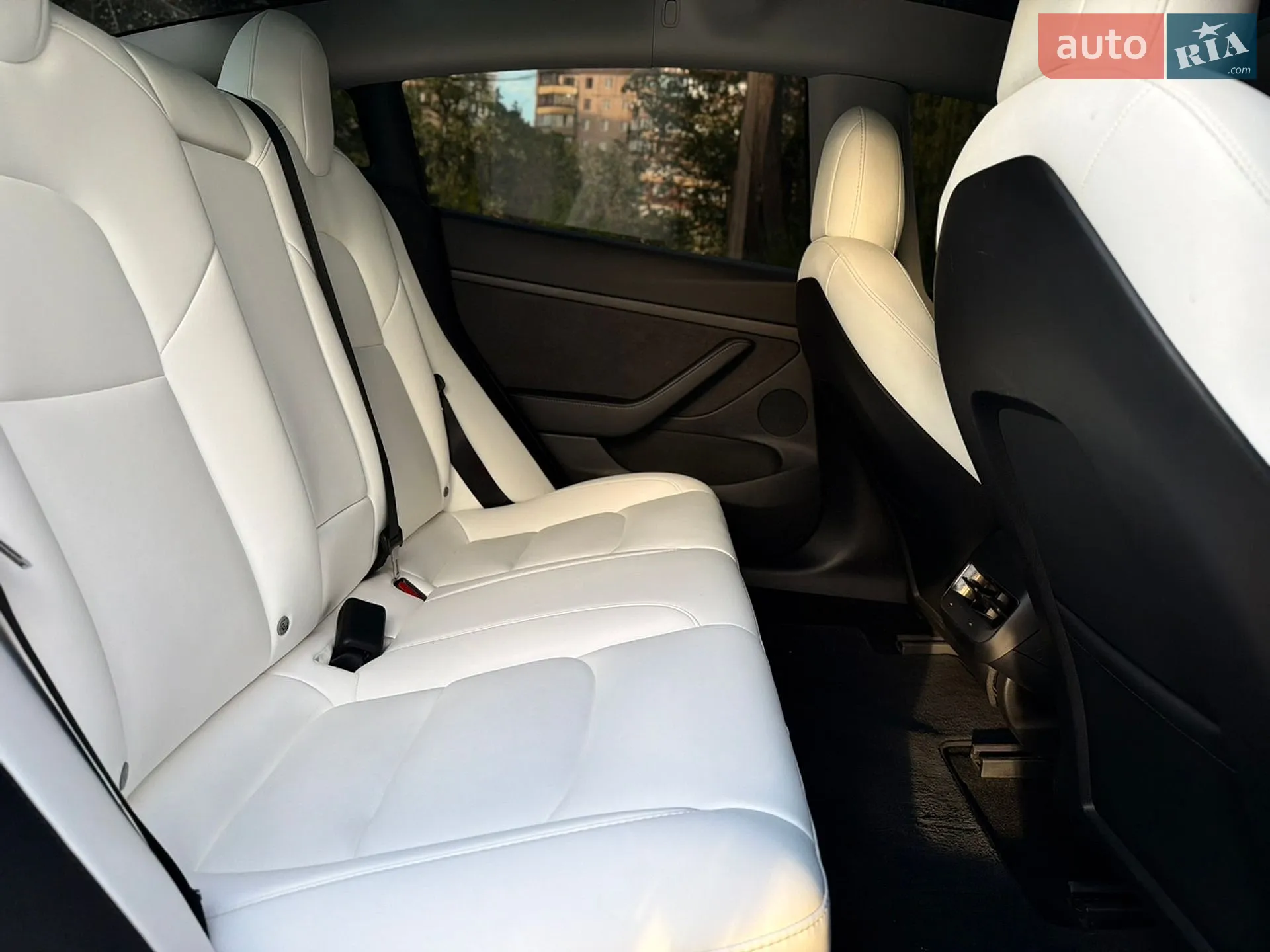 2022 Tesla Model 3 - мініатюра 20