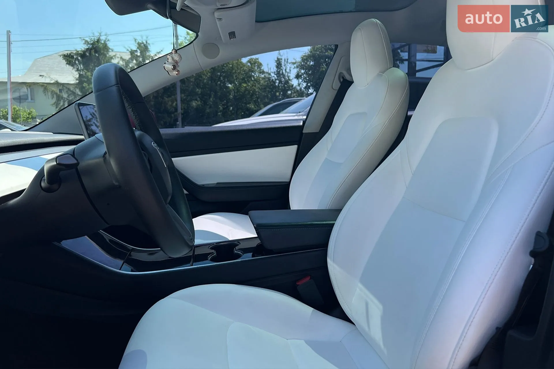 2019 Tesla Model 3 - мініатюра 9