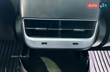 Седан Tesla Model 3 2019 в Ивано-Франковске