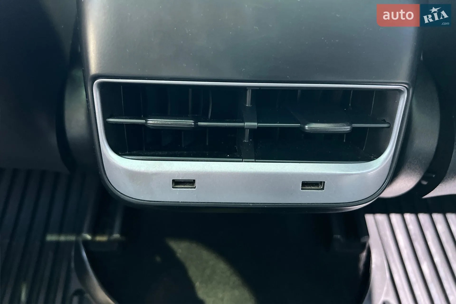2019 Tesla Model 3 - мініатюра 19