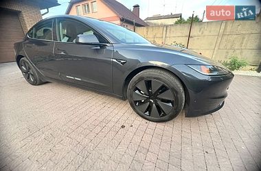 Седан Tesla Model 3 2024 в Луцке фото 2 Седан Tesla Model 3 2024 в Луцке