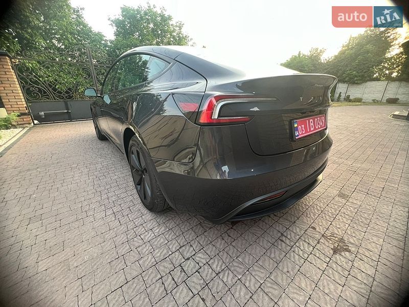 Седан Tesla Model 3 2024 в Луцке фото 11 Седан Tesla Model 3 2024 в Луцке