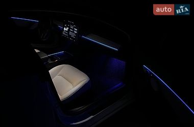 Седан Tesla Model 3 2021 в Киеве