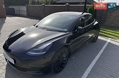 Седан Tesla Model 3 2021 в Житомире